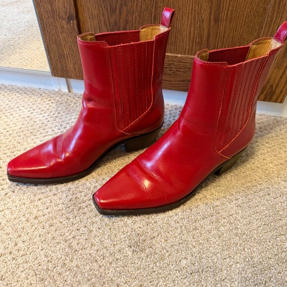 Madewell Ingrid Chelsea Boot in Bright Ember (Red) - Size 9.5 - Picture 2 of 2